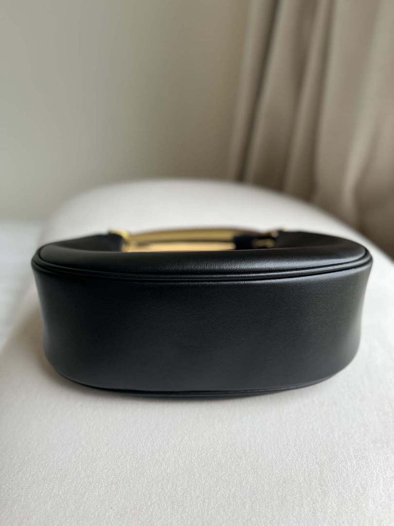 Tom Ford Grain Leather Bianca Mini Hobo 5520708811 Black