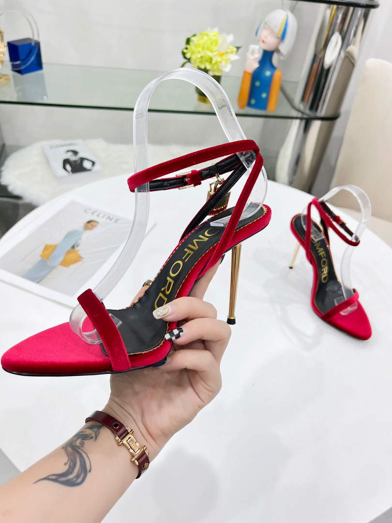 Tomford Shiny Leather Padlock Pointy Naked Sandal 105mm W228026