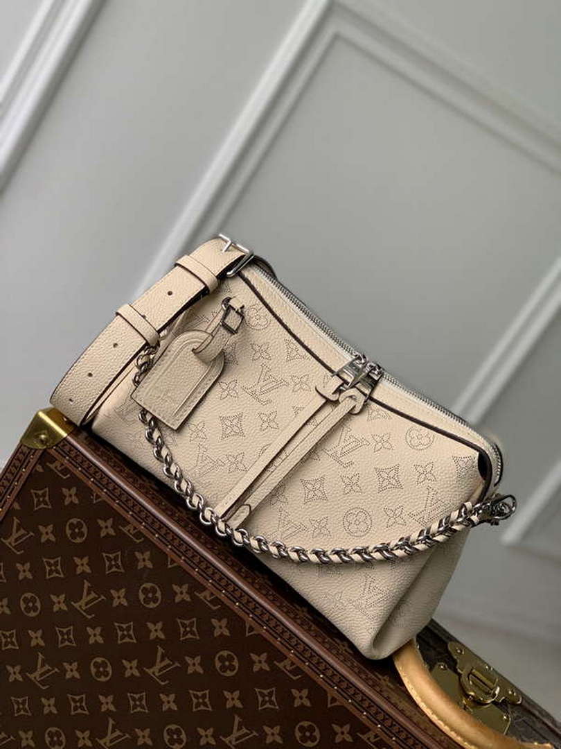 LV M24114 Louis Vuitton Hand It All PM Bag Mahina Cr¨¨me Beige