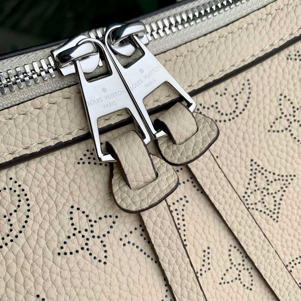 LV M24114 Louis Vuitton Hand It All PM Bag Mahina Cr¨¨me Beige