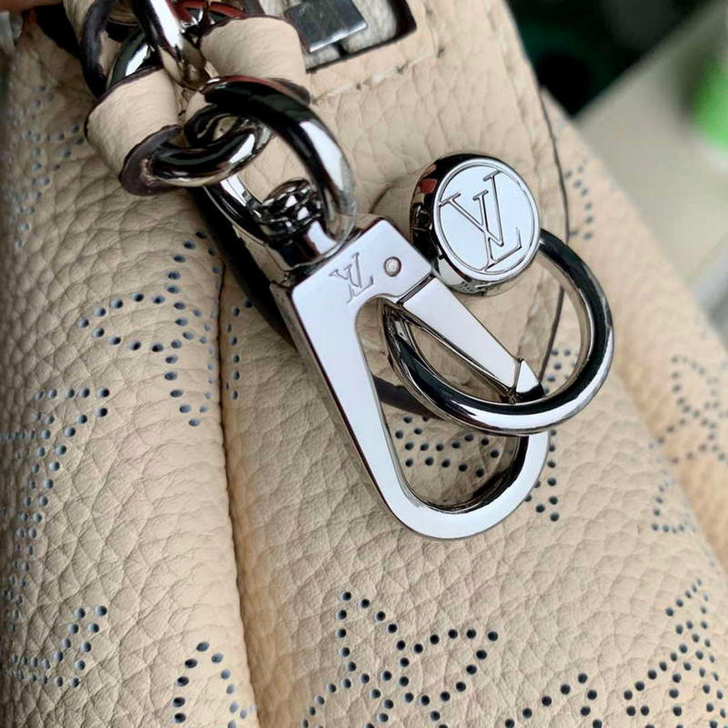 LV M24114 Louis Vuitton Hand It All PM Bag Mahina Cr¨¨me Beige