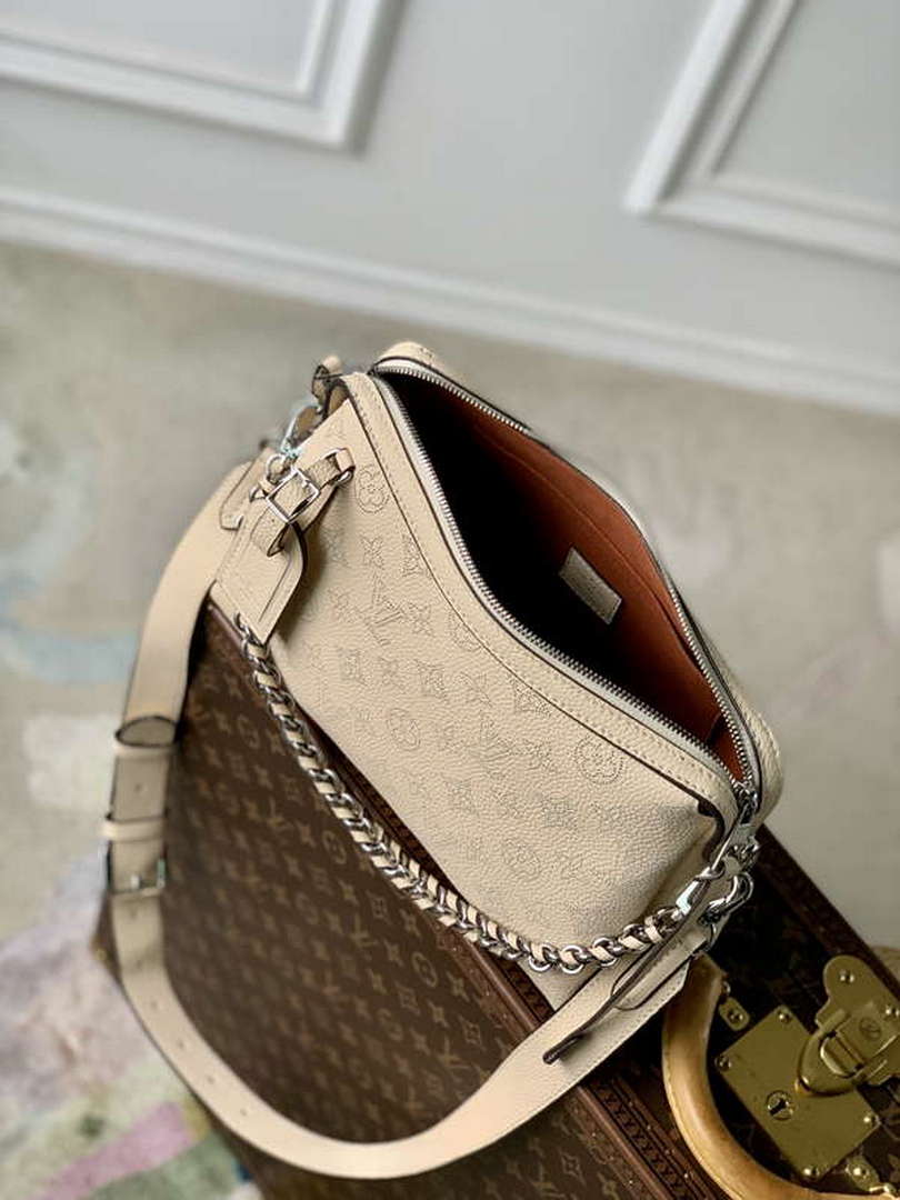 LV M24114 Louis Vuitton Hand It All PM Bag Mahina Cr¨¨me Beige