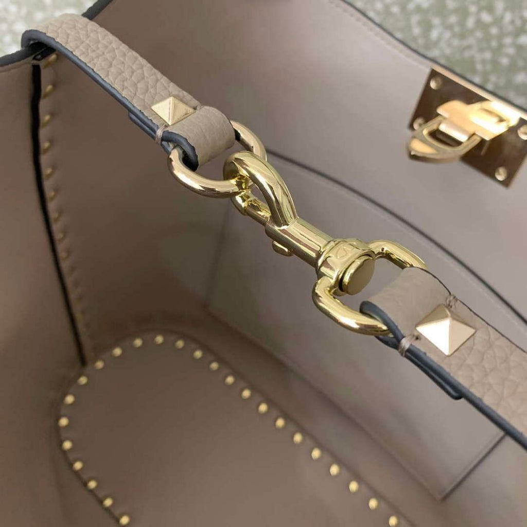 Valentino 0055 GARAVANI Rockstud Small Poudre Leather Tote Bag Gray
