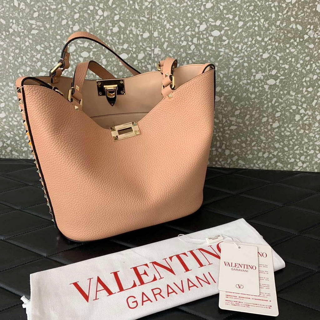 Valentino 0055 GARAVANI Rockstud Small Poudre Leather Tote Bag Pink