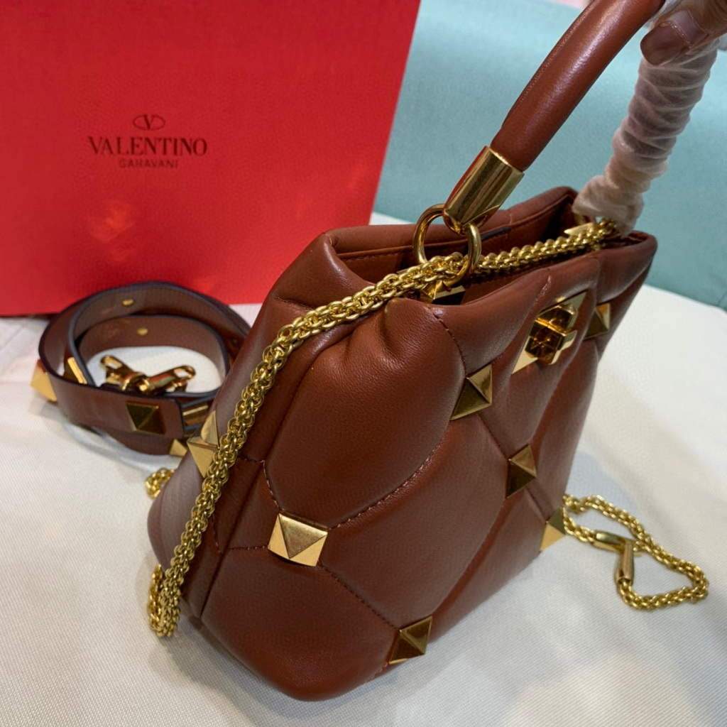 Valentino 0097S Small Roman Stud The Handle Bag In Nappa Brown