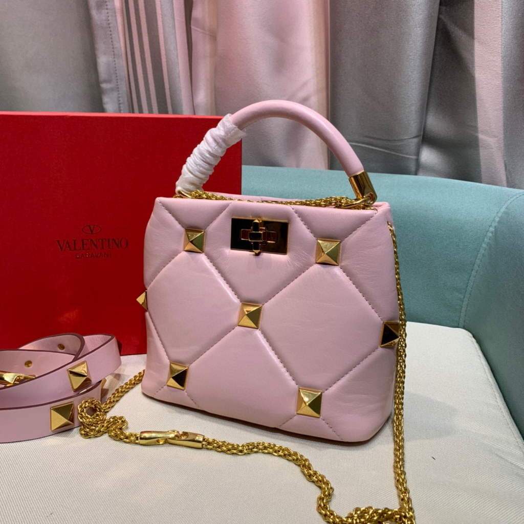 Valentino 0097S Small Roman Stud The Handle Bag In Nappa Light Pink