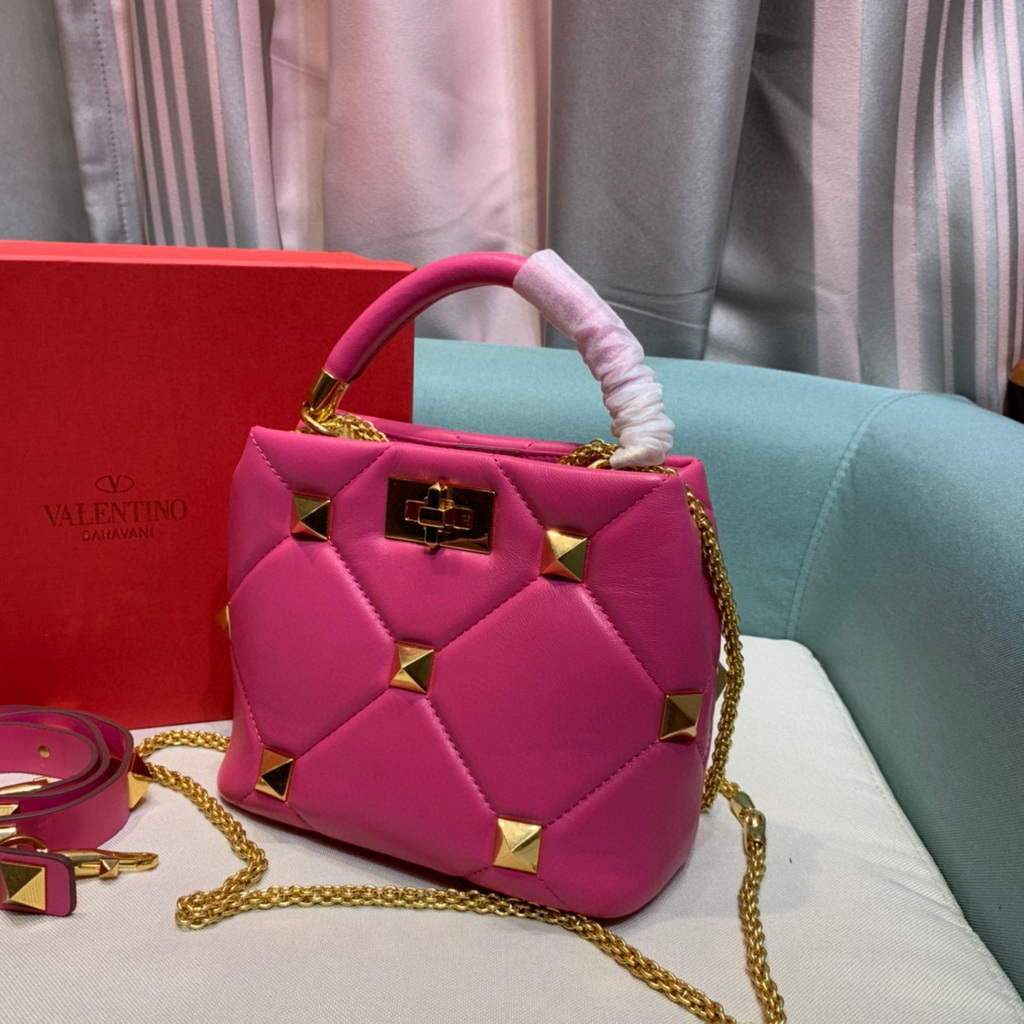 Valentino 0097S Small Roman Stud The Handle Bag In Nappa Plum