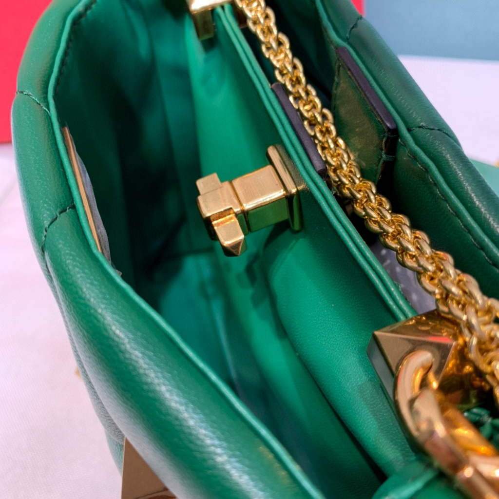 Valentino 0097S Small Roman Stud The Handle Bag In Nappa Green