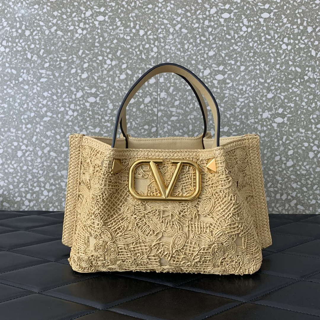 Valentino 0220s Shopping Summer Tote bag in Beige Lace-Effect Raffia Straw - Default Title - View 1