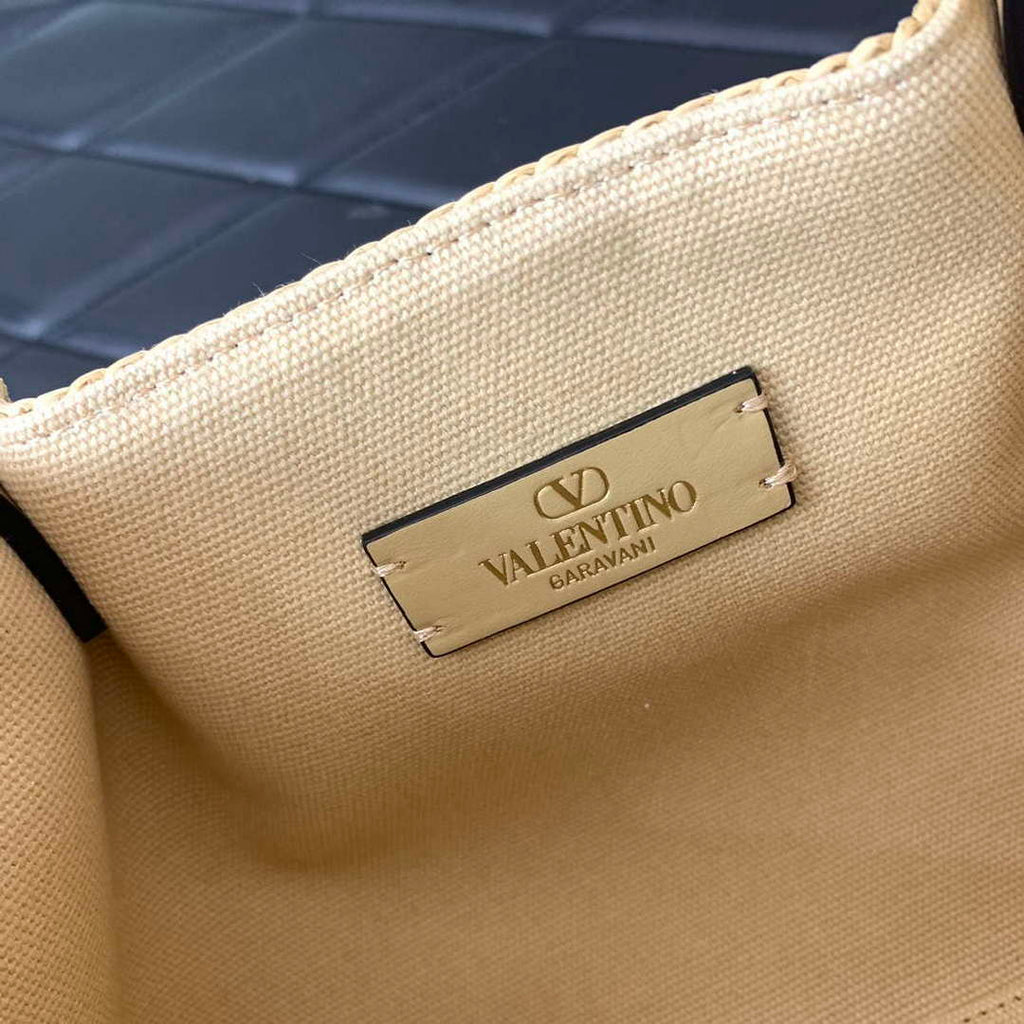 Valentino 0220s Shopping Summer Tote bag in Beige Lace-Effect Raffia Straw