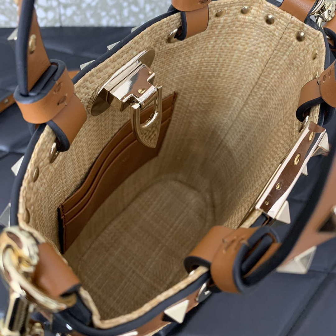 Valentino 0314 Garavani Rockstud Leather bucket Bag Raffia - Default Title - View 8