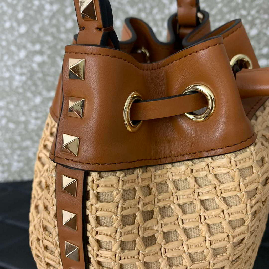 Valentino 03191 VLOGO SIGNATURE MINI BUCKET BAG IN SYNTHETIC RAFFIA