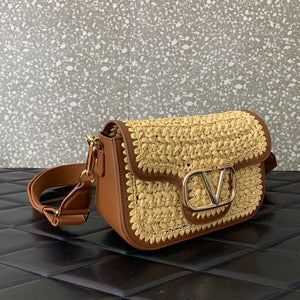 Valentino 0356 Garavani Rockstud VLOGO SIGNATURE Shoulder Bag Raffia - Default Title - View 2