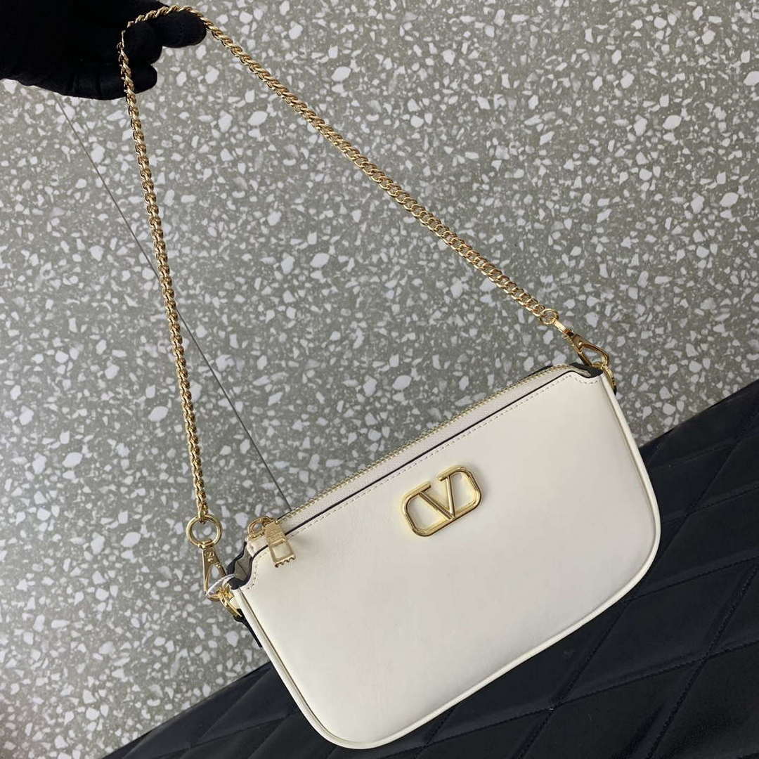 Valentino 079 VLOCO SIGNATURE CALFSKIN LEATHER BAG