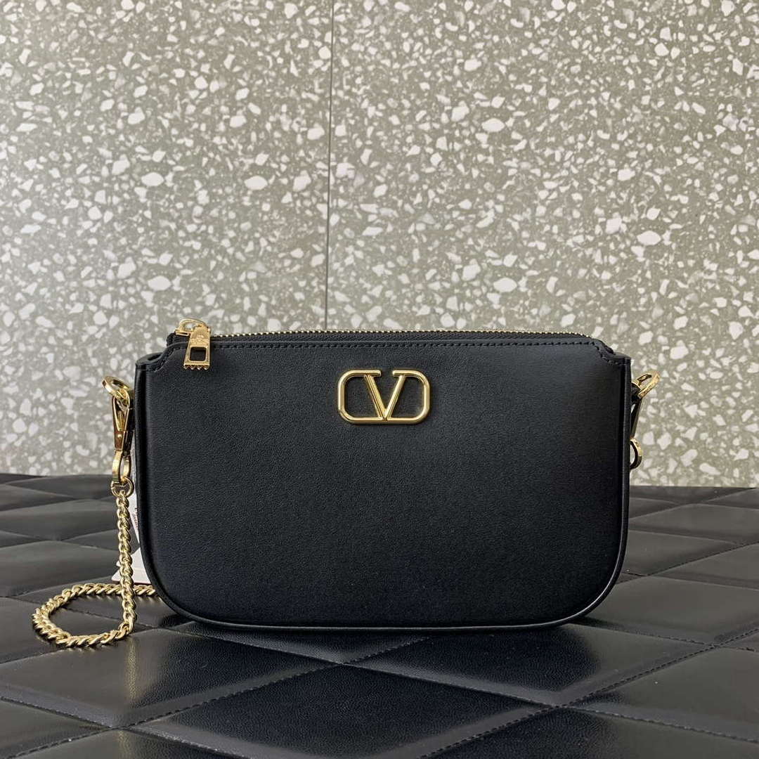 Valentino 079 VLOCO SIGNATURE CALFSKIN LEATHER BAG