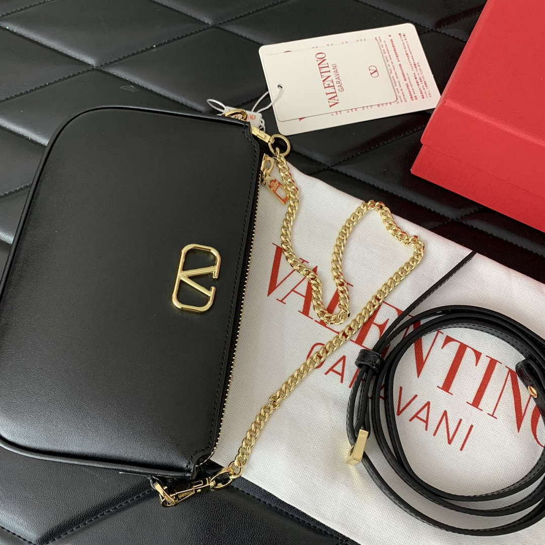 Valentino 079 VLOCO SIGNATURE CALFSKIN LEATHER BAG