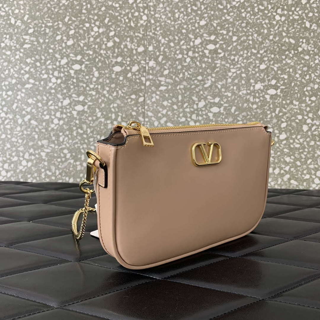Valentino 079 VLOCO SIGNATURE CALFSKIN LEATHER BAG