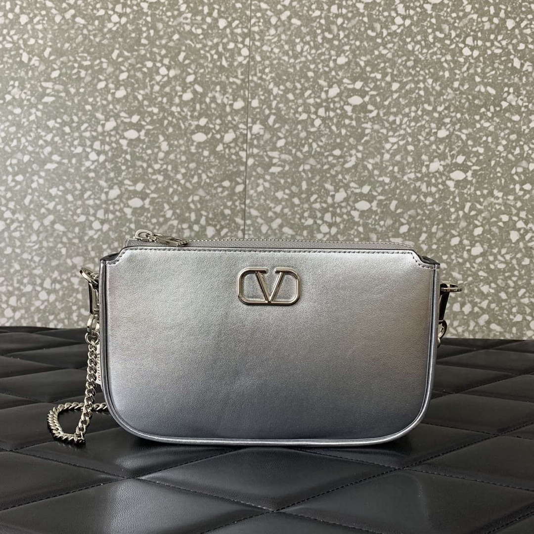 Valentino 079 VLOCO SIGNATURE CALFSKIN LEATHER BAG