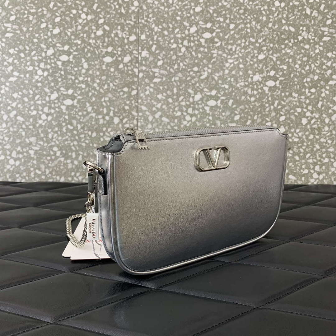 Valentino 079 VLOCO SIGNATURE CALFSKIN LEATHER BAG