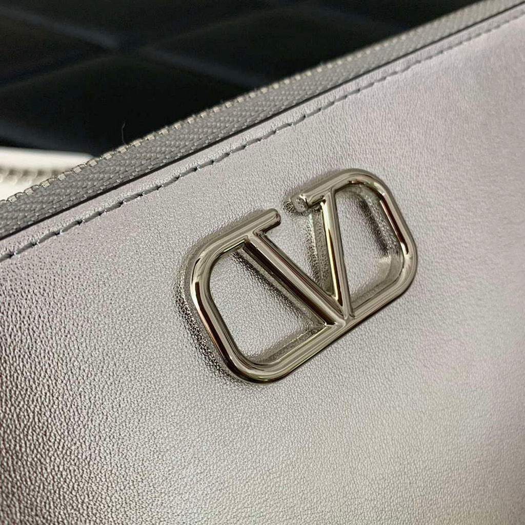 Valentino 079 VLOCO SIGNATURE CALFSKIN LEATHER BAG