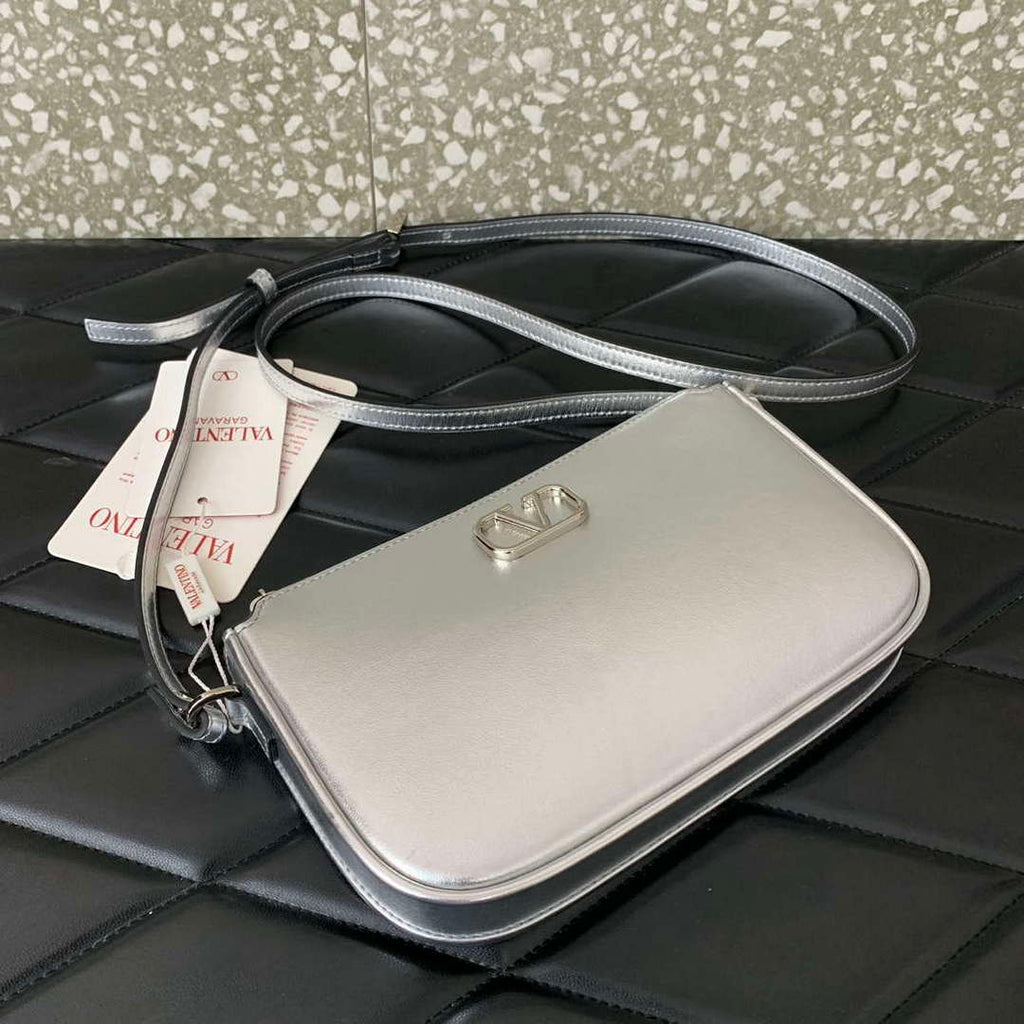 Valentino 079 VLOCO SIGNATURE CALFSKIN LEATHER BAG