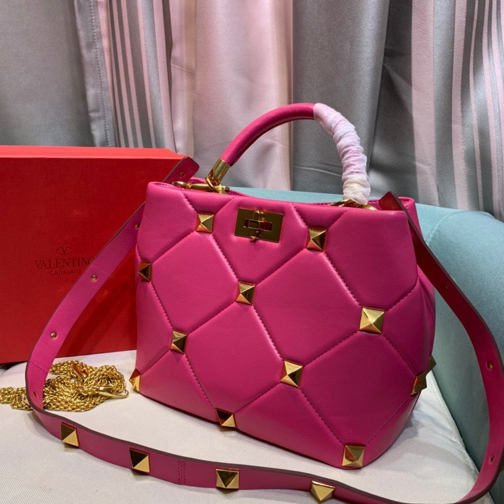 Valentino 2021 Roman Stud The Handle Bag In Nappa 0097L Plum