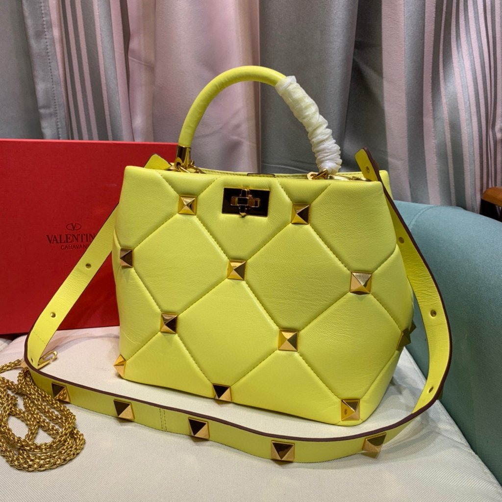 Valentino 2021 Roman Stud The Handle Bag In Nappa 0097L Yellow