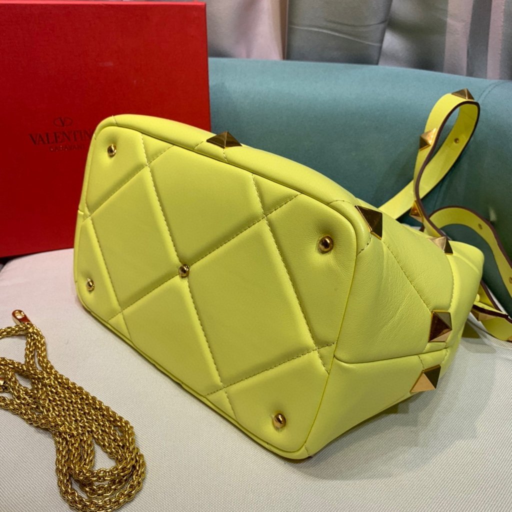 Valentino 2021 Roman Stud The Handle Bag In Nappa 0097L Yellow