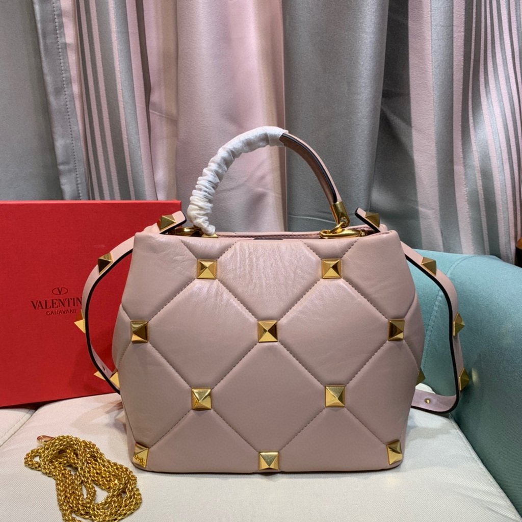Valentino 2021 Roman Stud The Handle Bag In Nappa 0097L Nude