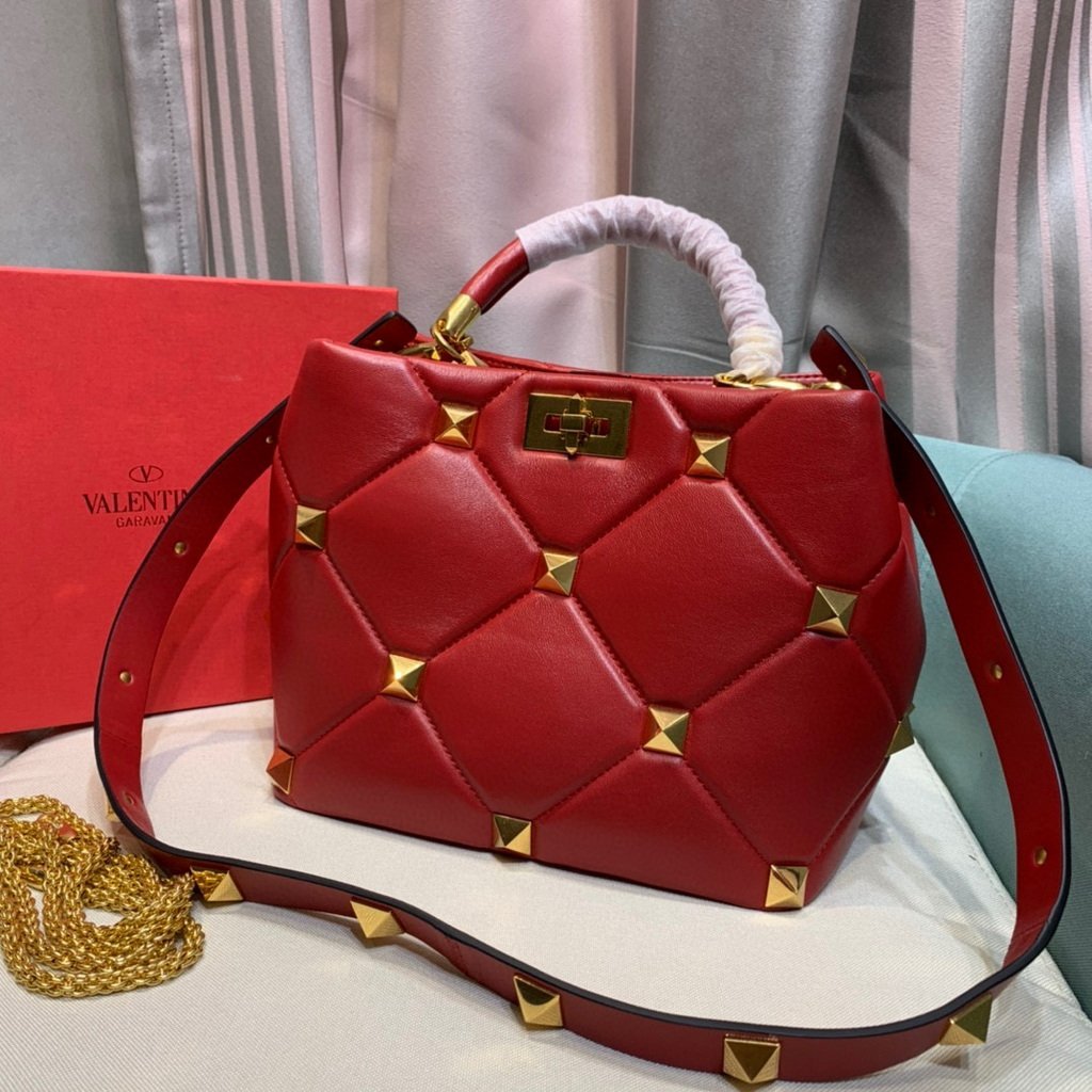 Valentino 2021 Roman Stud The Handle Bag In Nappa 0097L Red