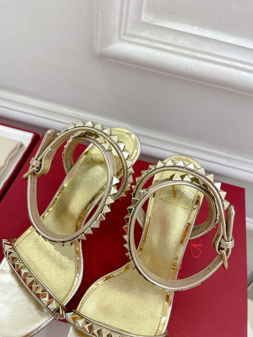 Valentino 2W0S0GX6JSI Rockstud Sandal In Nappa Leather With Plexi Heel 80mm V98828