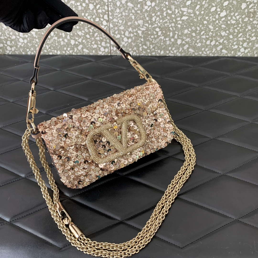 Valentino 2W2B0K53BYYNB6 Garavani Mini loco 3D Beads shoulder bag Crystal VLogo Signature Nude