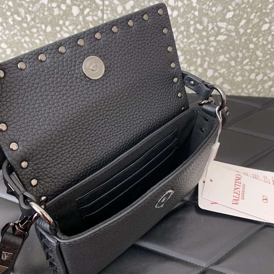 Valentino 3w2p0w07vsh Mini Bag Women Valentino Garavani Black with Black Hardware