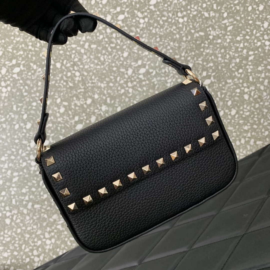 Valentino 3w2p0w07vsh Mini Bag Women Valentino Garavani Black with Black Gold