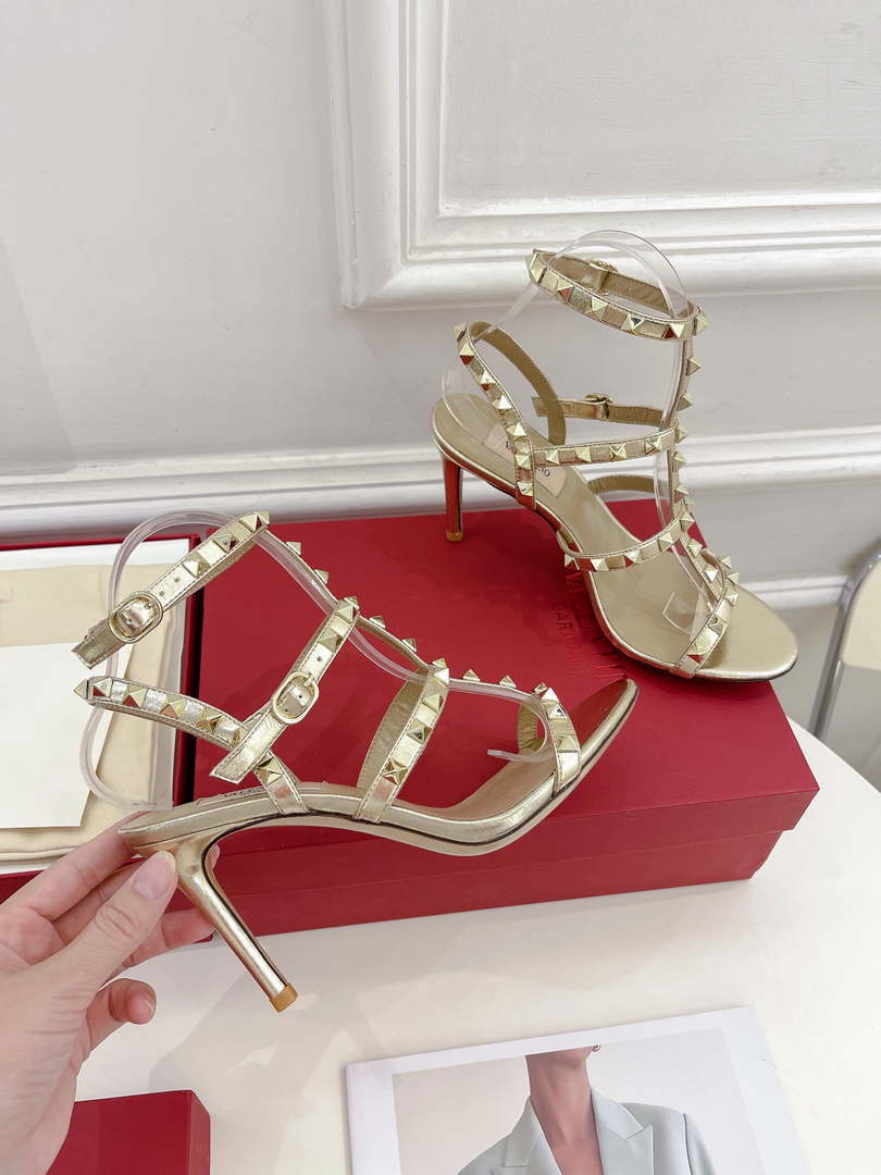Valentino 3W2S0A27JXH Rockstud Metallic Calfskin Leather Ankle Strap Sandal 80 MM V98824
