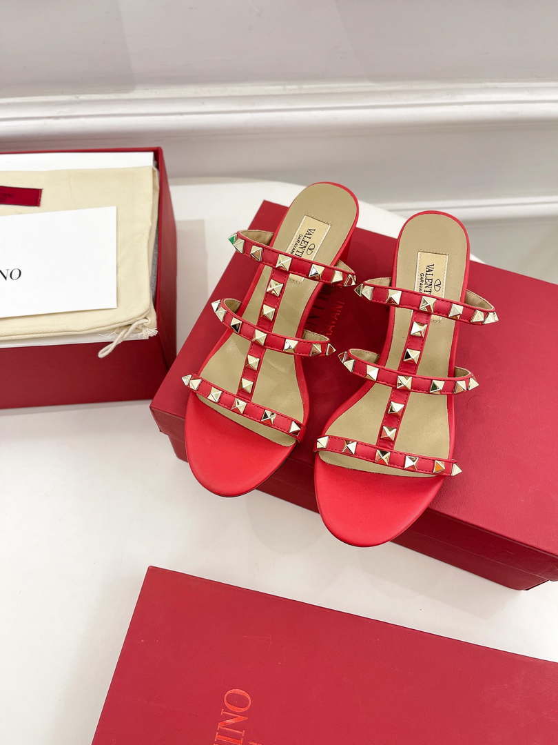 Valentino 3W2S0C47VOD Rockstud Flat Slide Sandal 60MM V98838