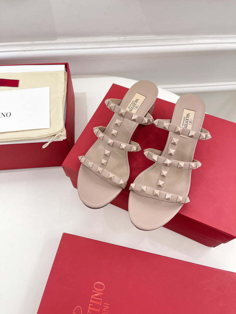 Valentino 3W2S0C47VOD Rockstud Flat Slide Sandal 60MM V98839