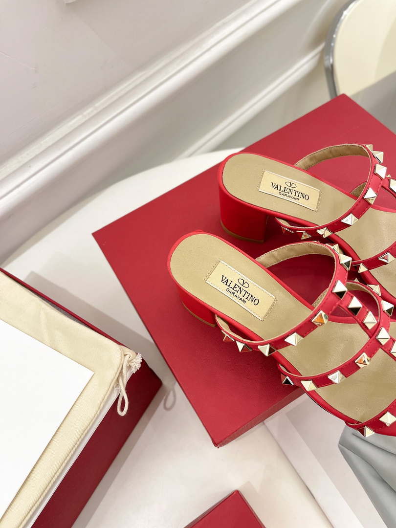 Valentino 3W2S0C47VOD Rockstud Flat Slide Sandal 60MM V98838