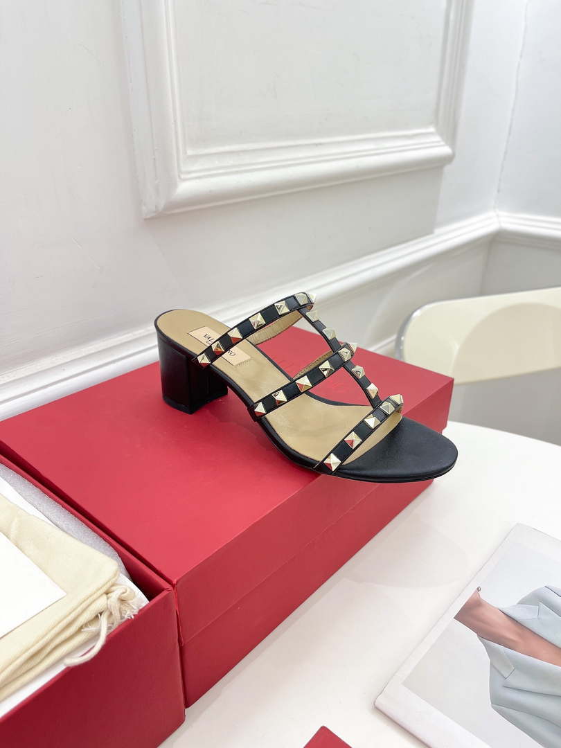 Valentino 3W2S0C47VOD Rockstud Flat Slide Sandal 60MM V98842