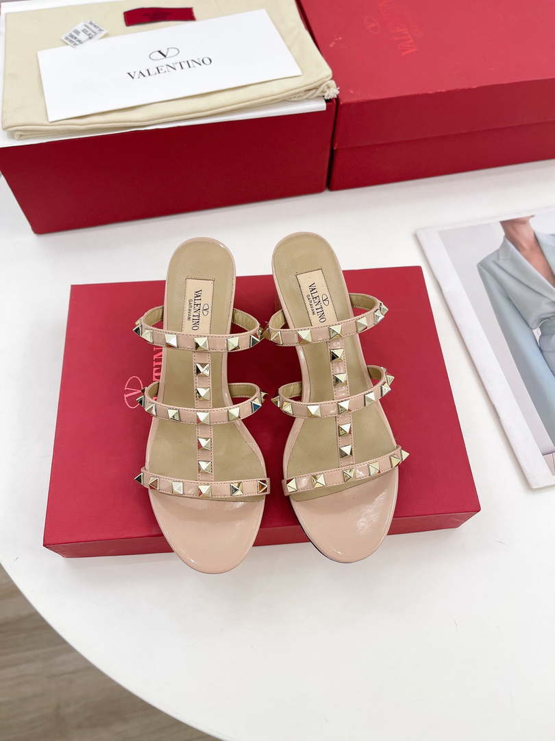 Valentino 3W2S0C47VOD Rockstud Flat Slide Sandal 60MM V98843