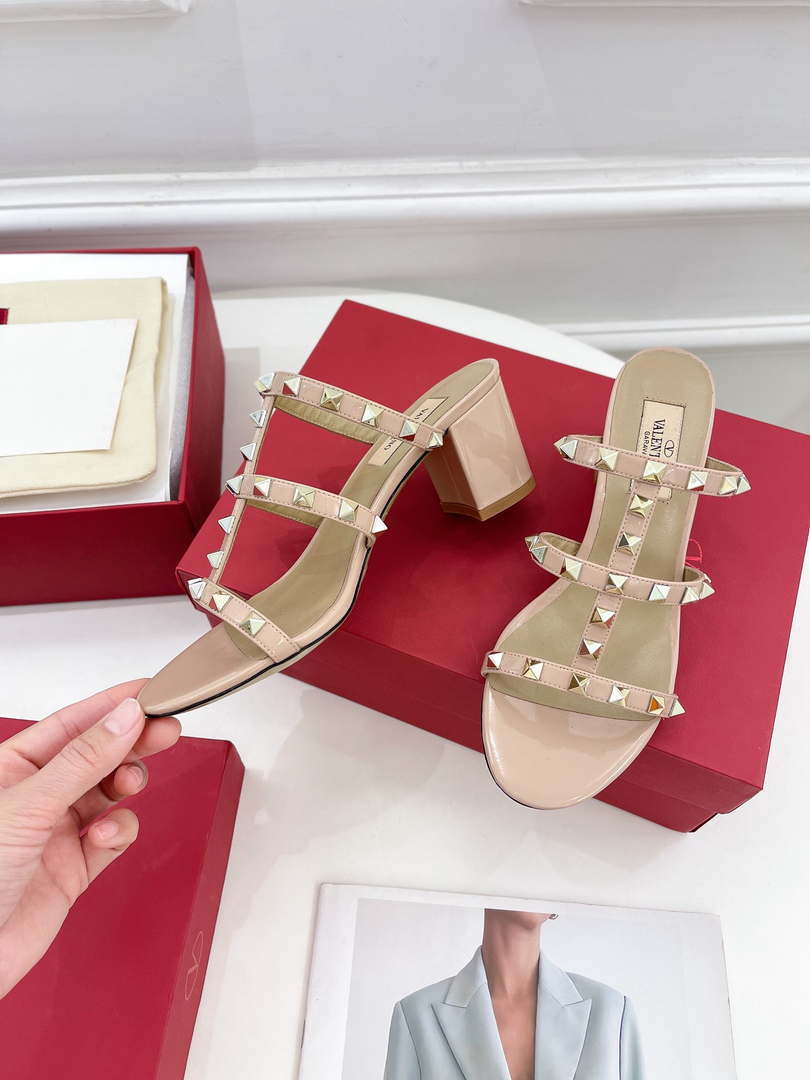 Valentino 3W2S0C47VOD Rockstud Flat Slide Sandal 60MM V98843
