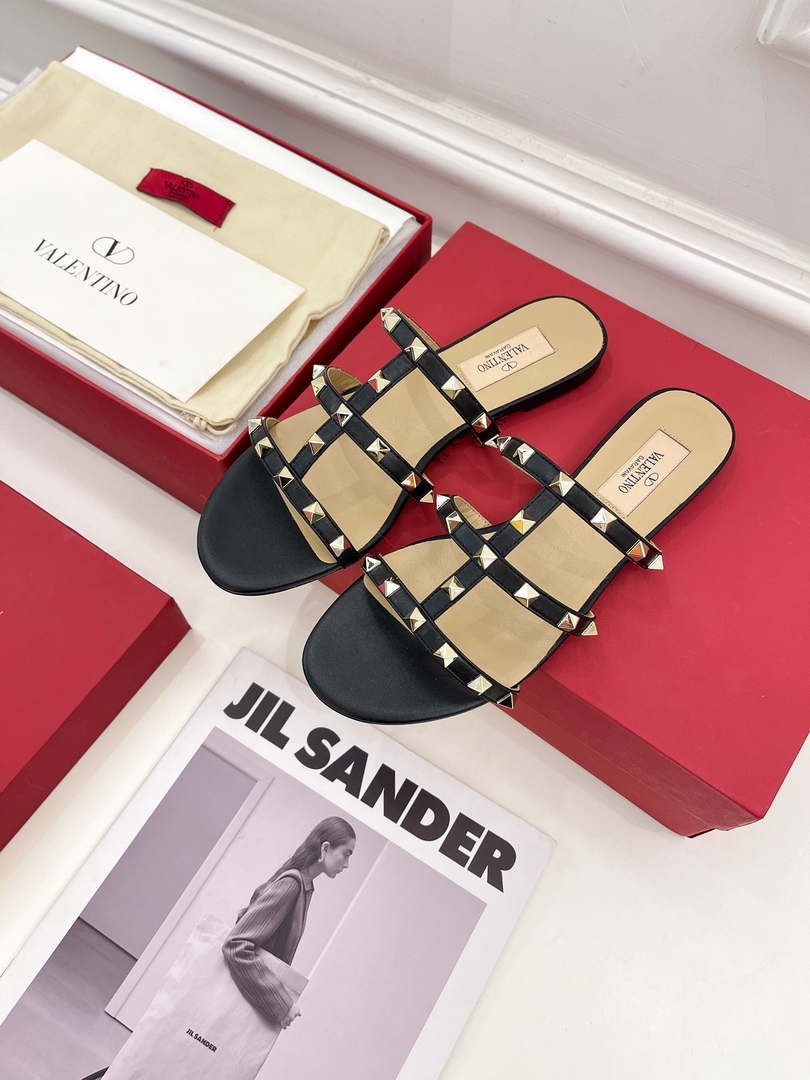 Valentino 3W2S0C49VOD Rockstud Flat Slide Sandal V98829