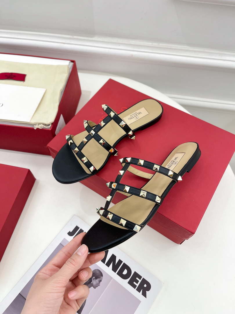 Valentino 3W2S0C49VOD Rockstud Flat Slide Sandal V98829