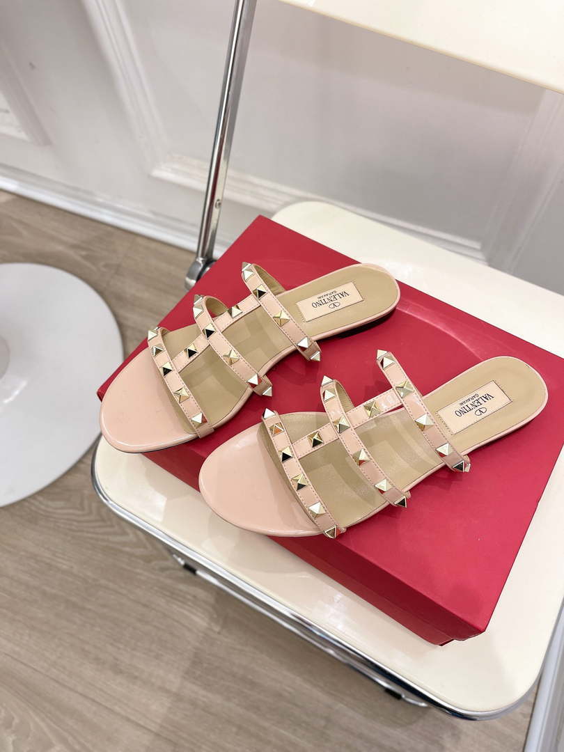 Valentino 3W2S0C49VOD Rockstud Flat Slide Sandal V98830
