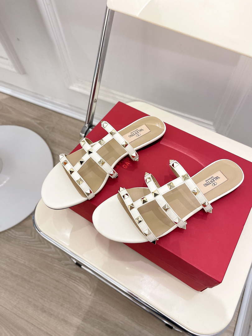 Valentino 3W2S0C49VOD Rockstud Flat Slide Sandal V98833