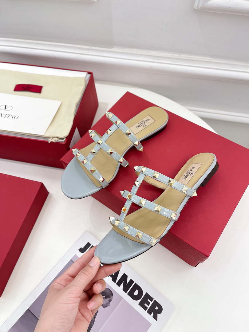 Valentino 3W2S0C49VOD Rockstud Flat Slide Sandal V98837 - US 4=Euro 35 - View 3