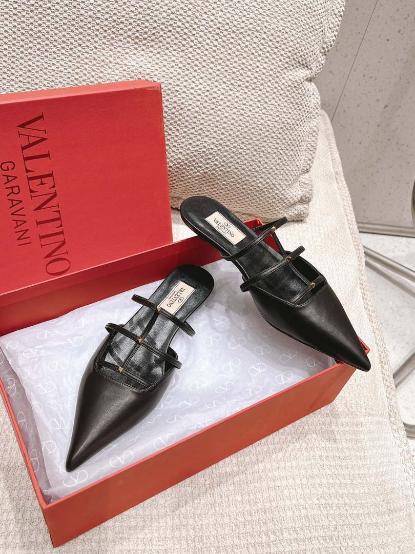 Valentino 4W0S0IZ2ACT Rockstud Wispy Calfskin Mule 20MM V10092
