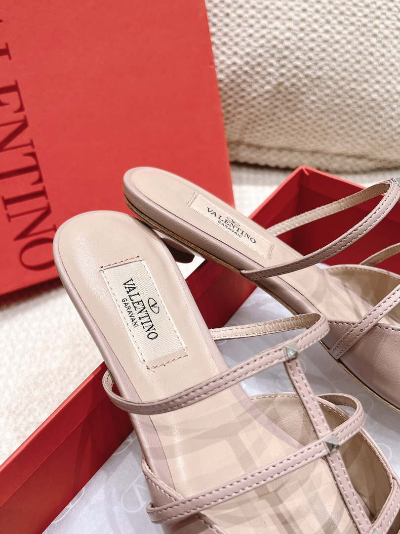 Valentino 4W0S0IZ2ACT Rockstud Wispy Calfskin Mule 20MM V10096