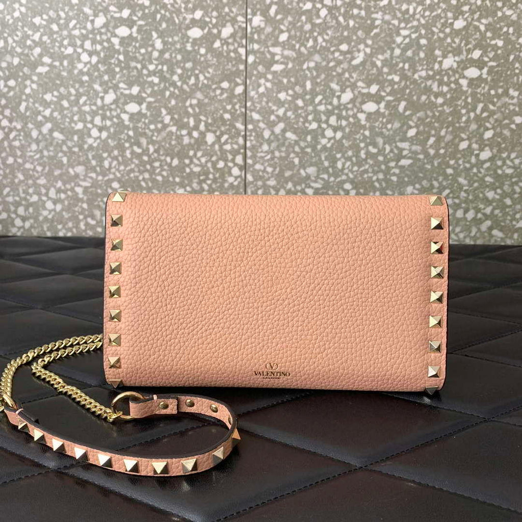 Valentino 4W2P0Z81 Rockstud Wallet With Chain In Grainy Calfskin Bag