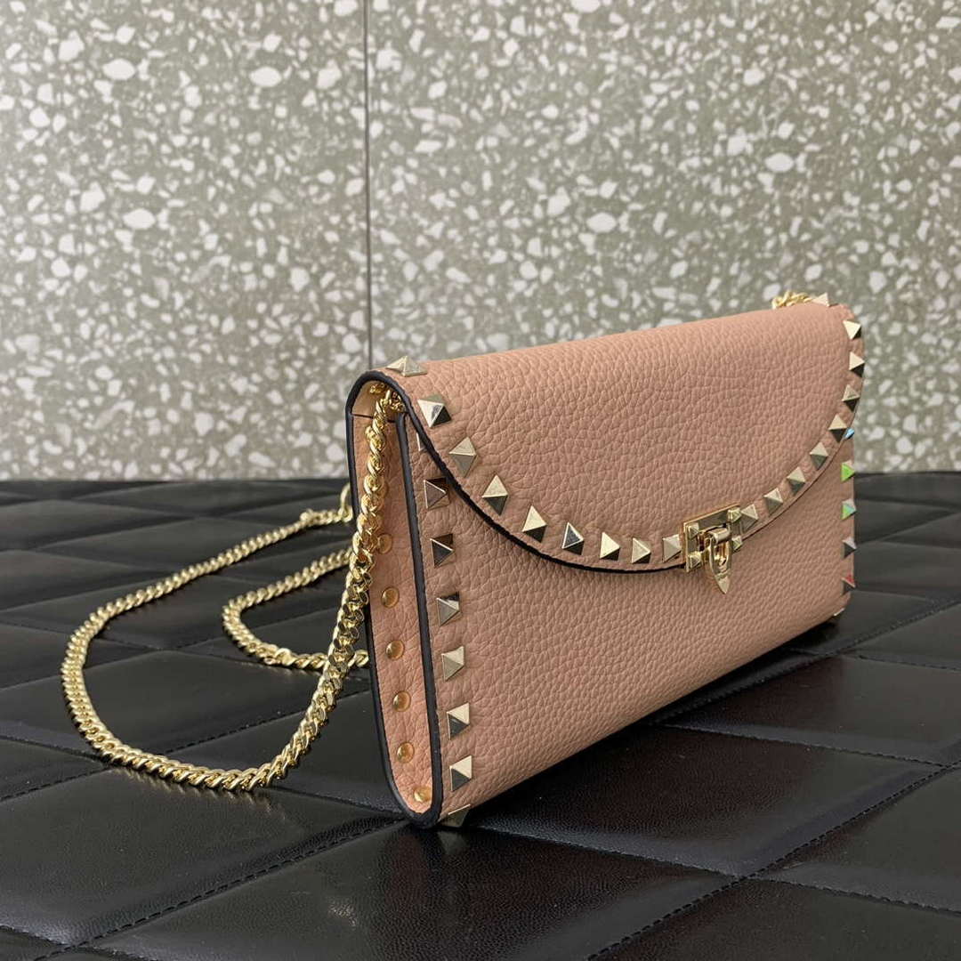 Valentino 4W2P0Z81 Rockstud Wallet With Chain In Grainy Calfskin Bag